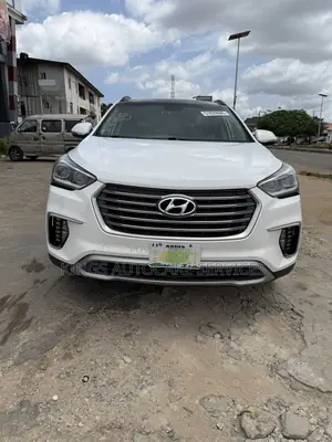 Hyundai Santa Fe Limited AWD 2017 White