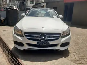 Mercedes-Benz C300 2015 White