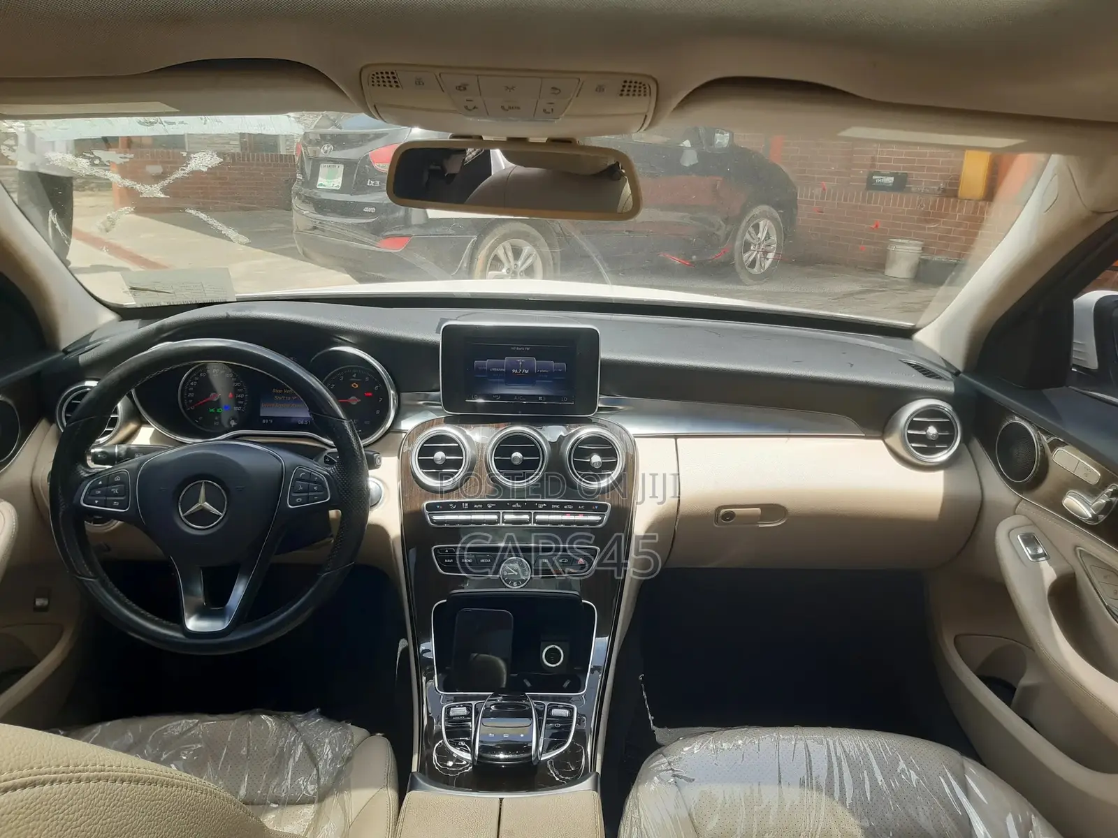 Mercedes-Benz C300 2015 White
