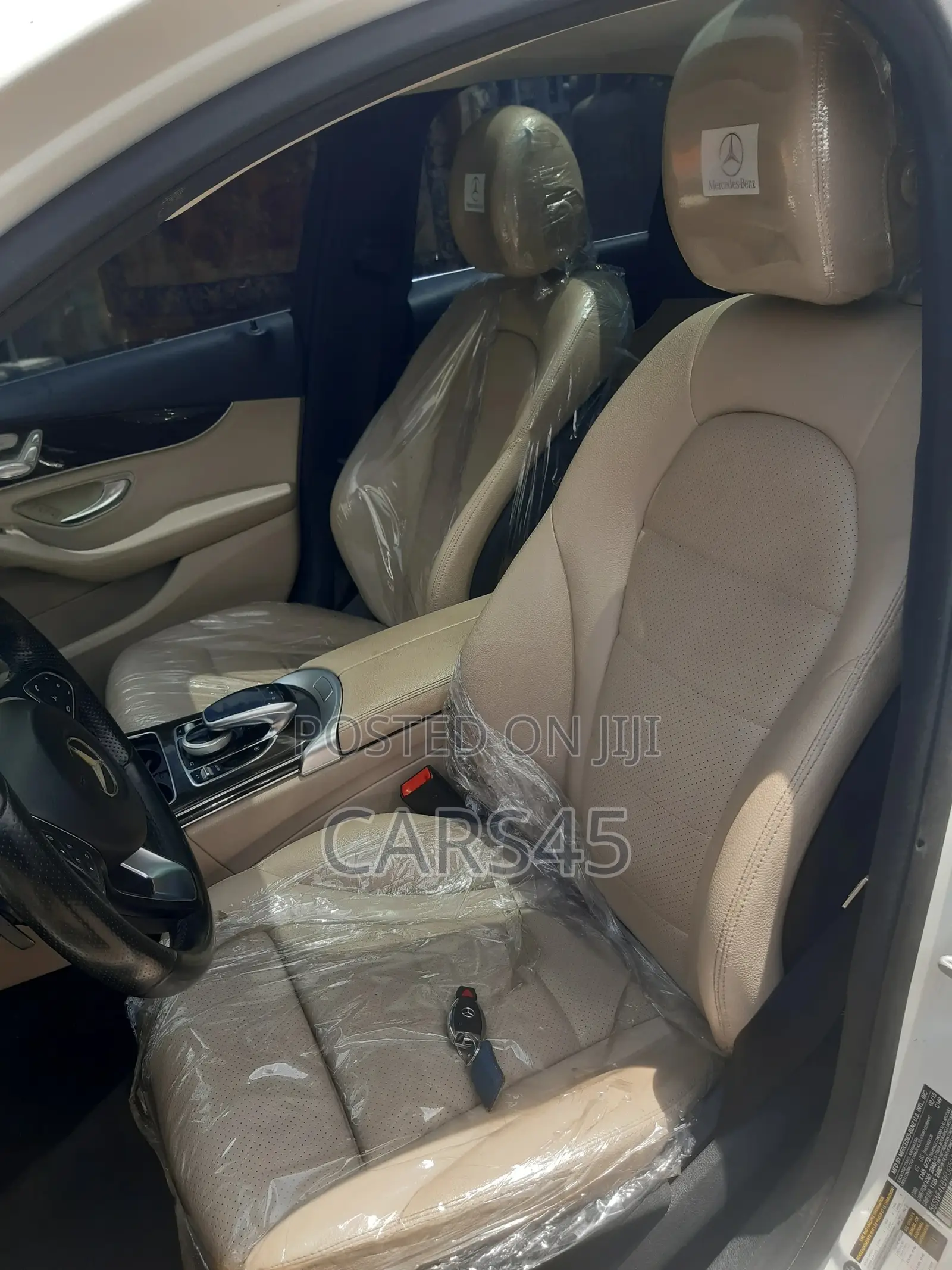 Mercedes-Benz C300 2015 White