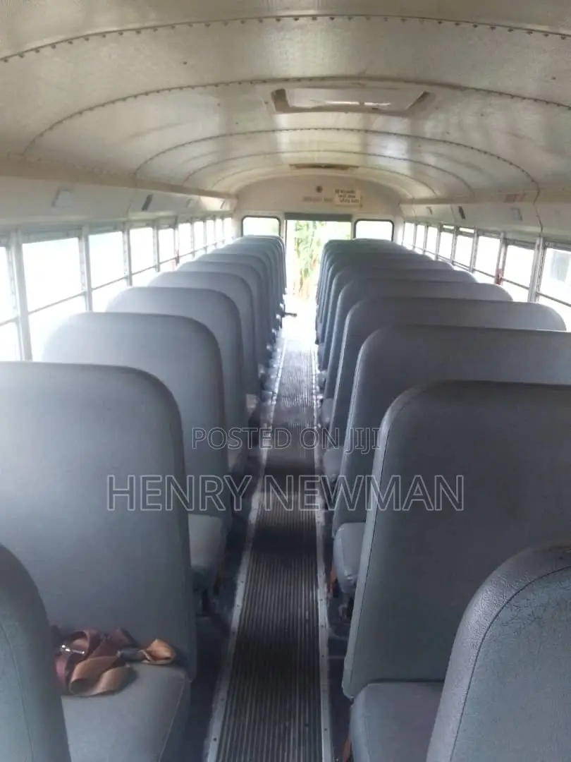 Bus 1995 Yellow