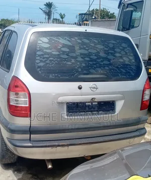 Opel Zafira 2005 Silver