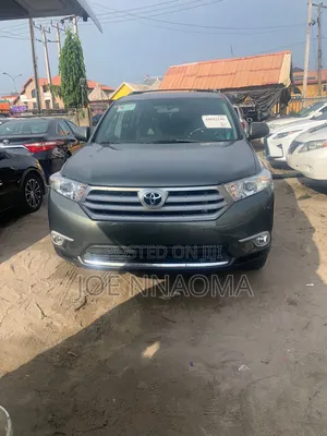 Toyota Highlander 2011 Gray