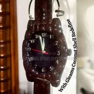 Gleams Coconut Shell Wall Clock