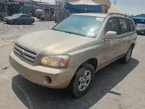 Toyota Highlander 2006 Gold
