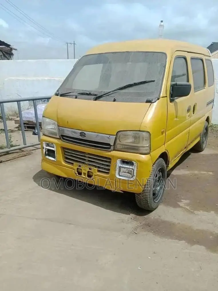 Suzuki Every 2005 Yellow
