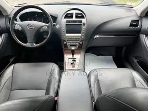 Lexus ES 350 2011 Black