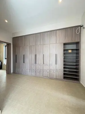 5bdrm Duplex in Lekki for sale