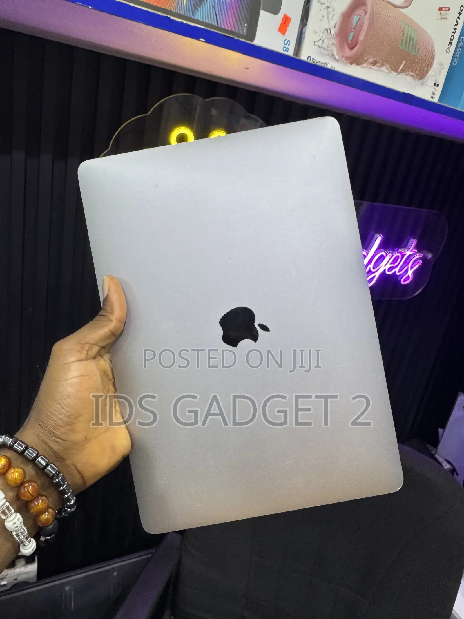 Laptop Apple MacBook Pro 2020 16GB Intel Core i5 SSD 512GB