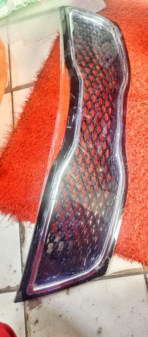 Optima Kia 
Year:2014
Front Grill