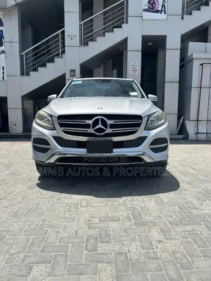 Mercedes-Benz GLE-Class 2016 Silver
