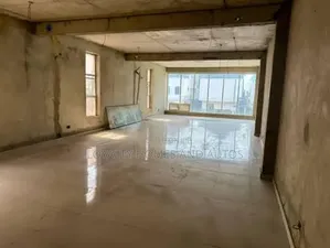 Commercial Building for Sale