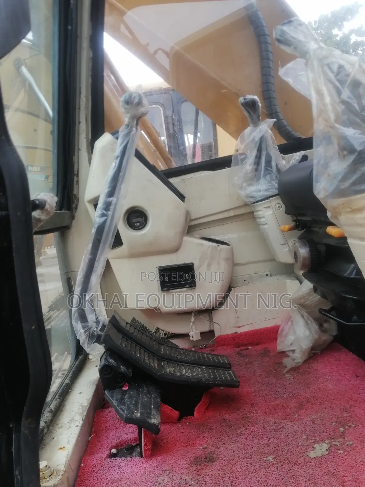 Tokunbo CAT Excavator 320BL