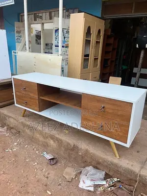 TV Shelves