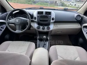 Toyota RAV4 2.4 2008 Gray