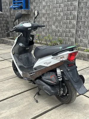 Kymco Agility 2014 White