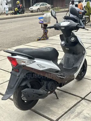 Kymco Agility 2014 White
