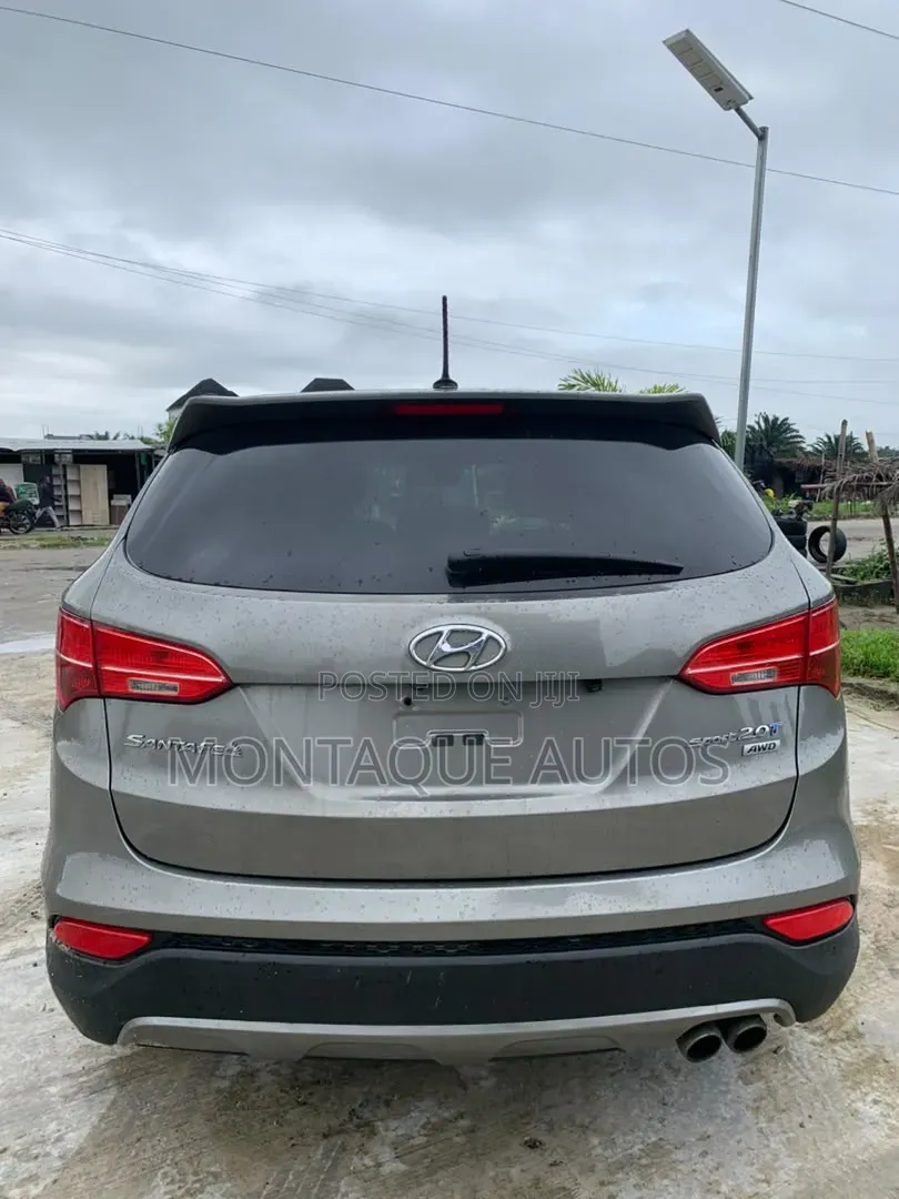 Hyundai Santa Fe 2013 Beige