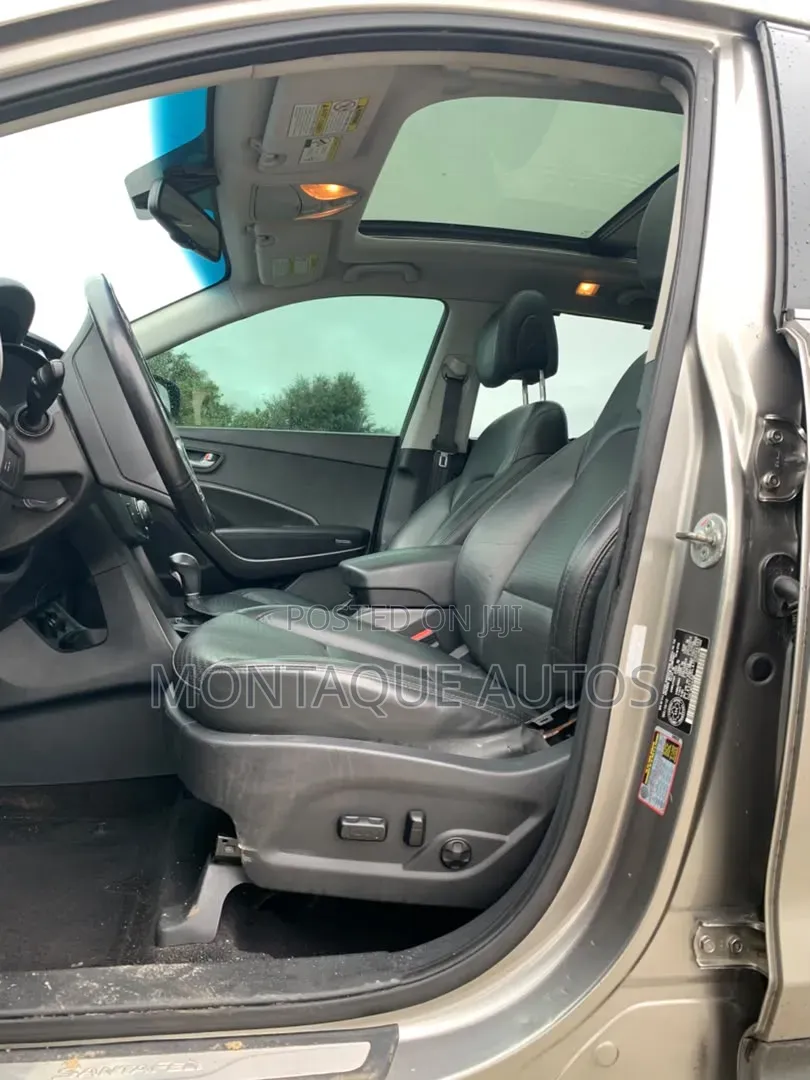 Hyundai Santa Fe 2013 Beige