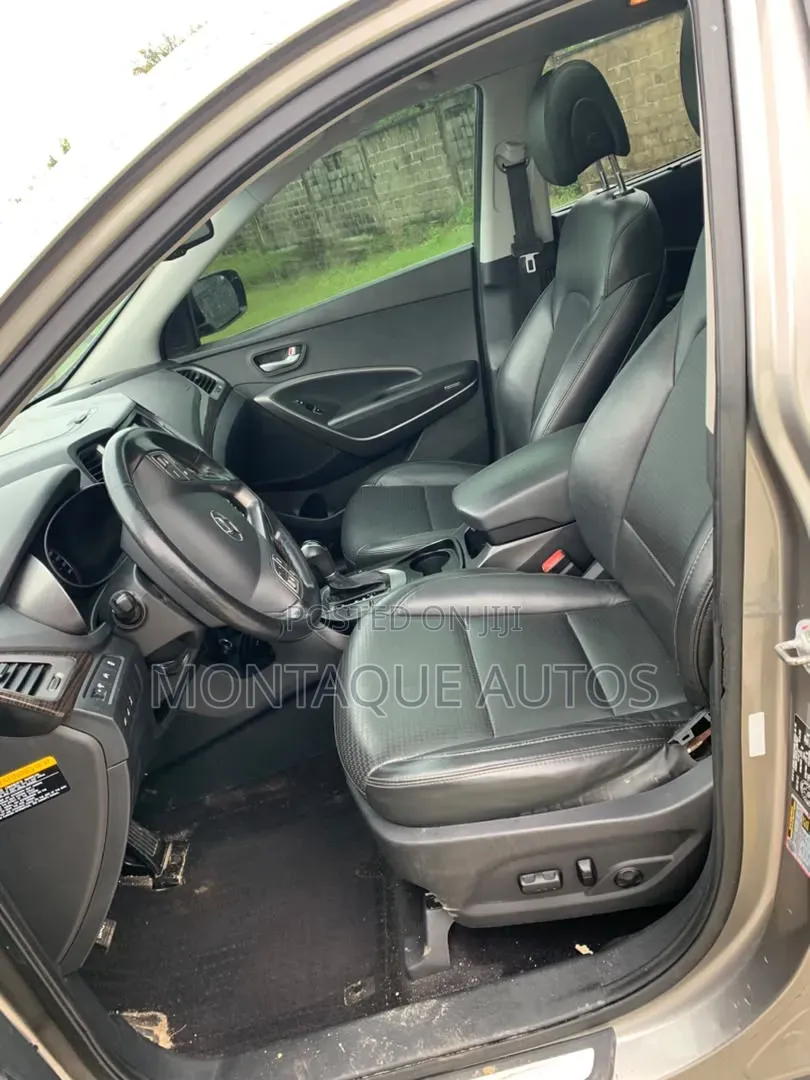 Hyundai Santa Fe 2013 Beige