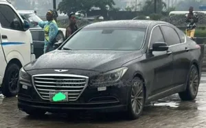 Genesis G80 2016 Black