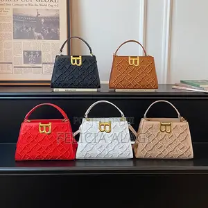Licia Collection