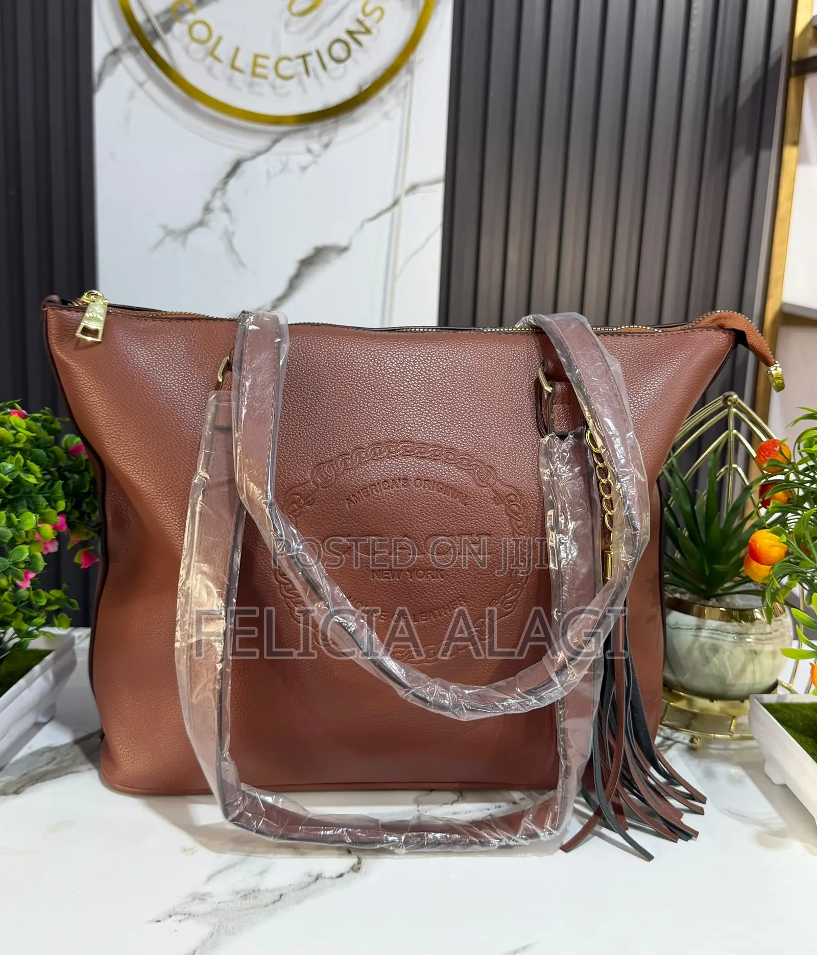 Licia Collection