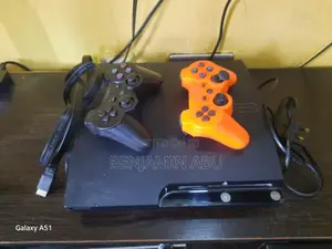 Ps 3 Slim With Games With 2 Pads and HDMI Cable
