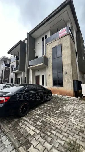 7bdrm Townhouse/Terrace in Katampe Extension for sale