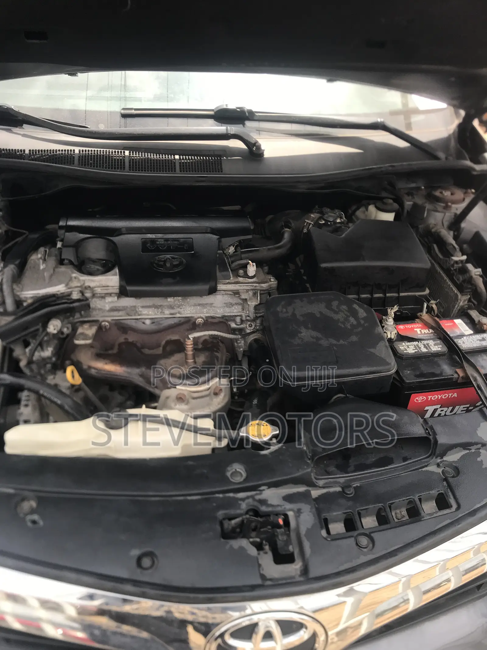Hyundai Genesis 2010 Black
