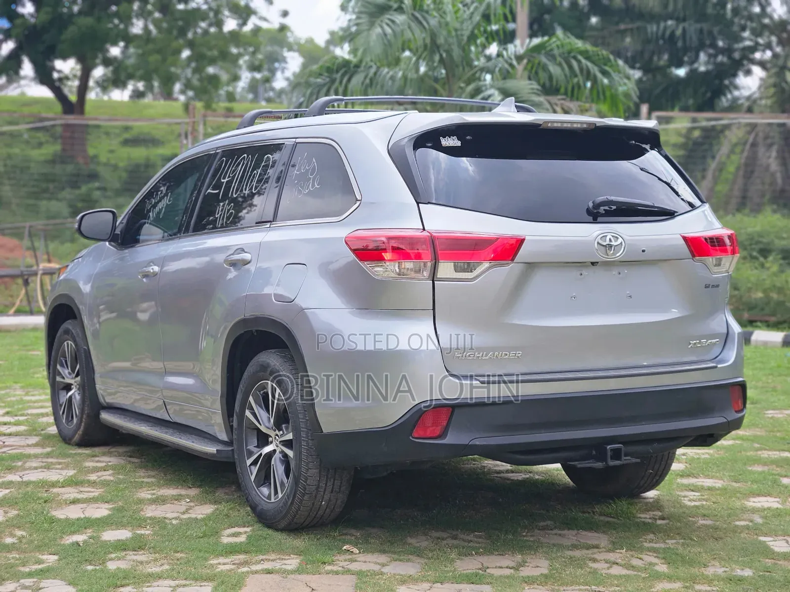 Toyota Highlander 2017 Silver