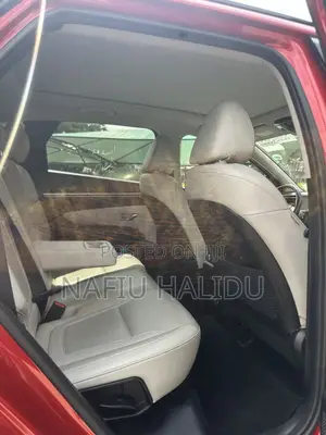 Hyundai Tucson 2023 Red