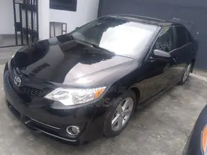 Toyota Camry 2011 Black