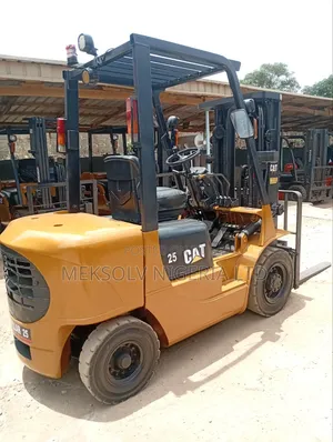 2.5tons Cat Forklift