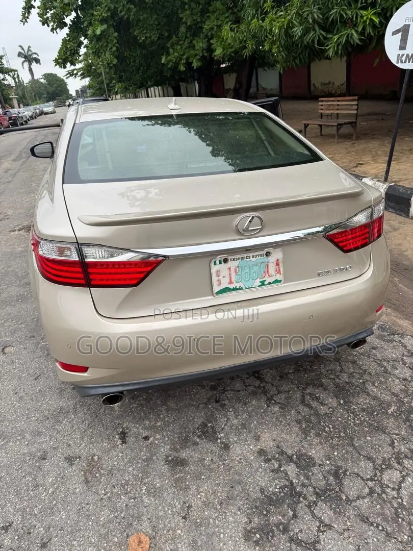 Lexus ES 2014 Gold