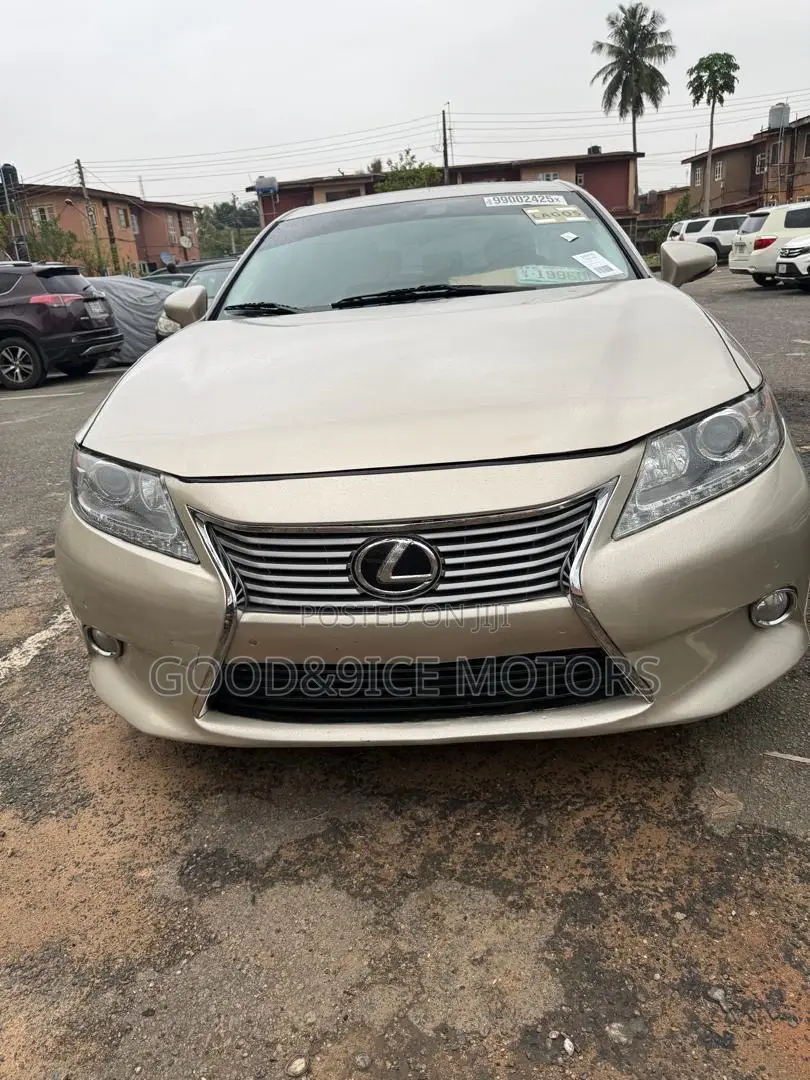 Lexus ES 2014 Gold