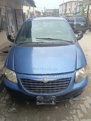 Chrysler Voyager Automatic 2003 Blue
