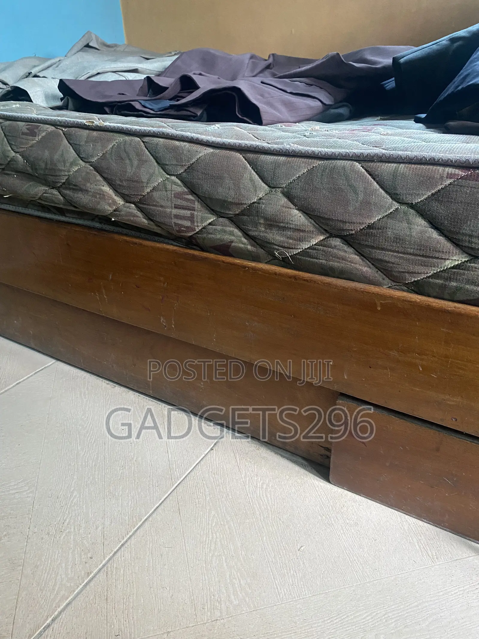 4 by 6 Bedframe With Foam