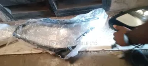 Lx570 Head Lamp Cover 2018