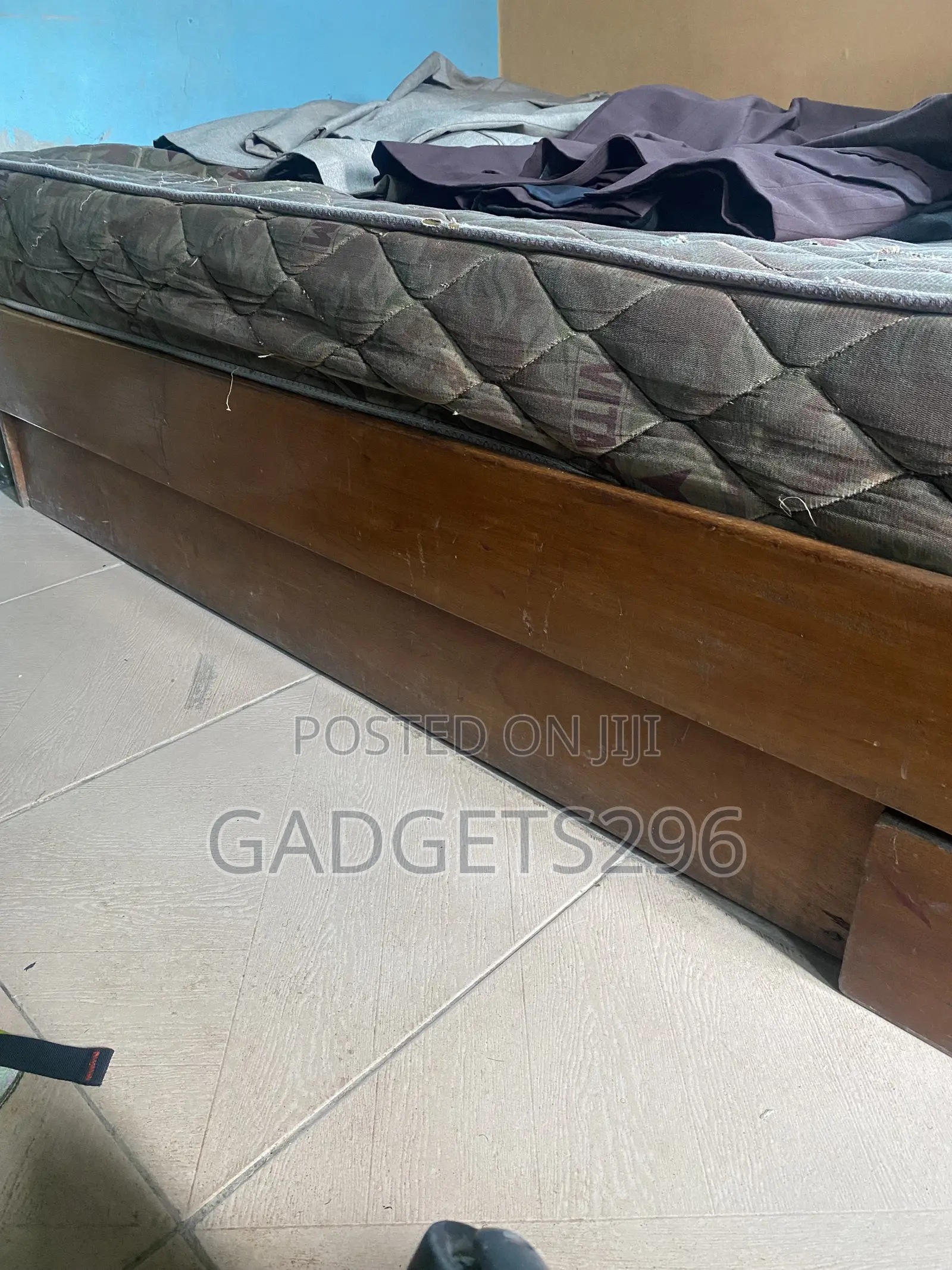 4 by 6 Bedframe With Foam