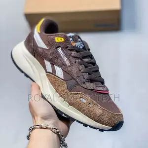Reebok Classic Sneakers