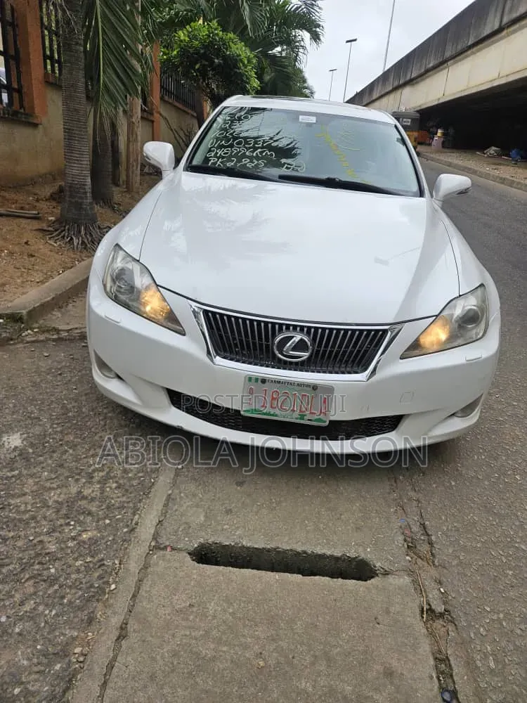 Lexus IS 2010 White