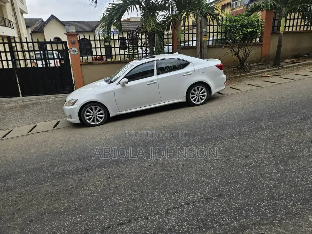 Lexus IS 2010 White