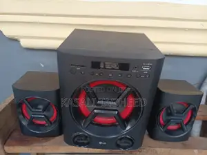 Neatly Used LG Xboom
