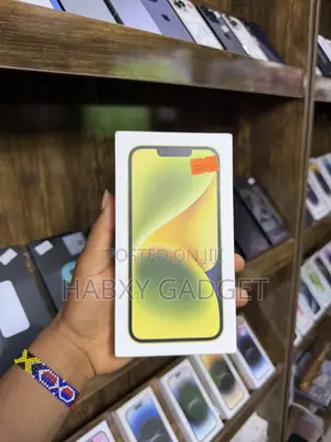 New Apple iPhone 14 128 GB Yellow