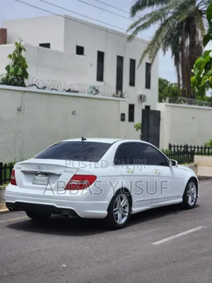 Mercedes-Benz C300 2011 White