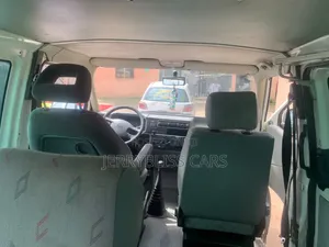 Volkswagen Multivan 2004 White