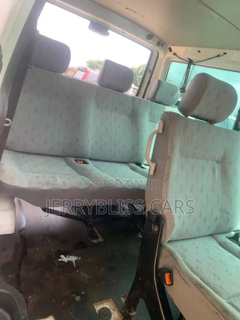 Volkswagen Multivan 2004 White