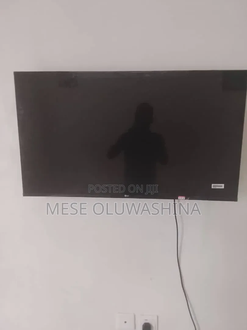 45 Inches LG Smart TV Android