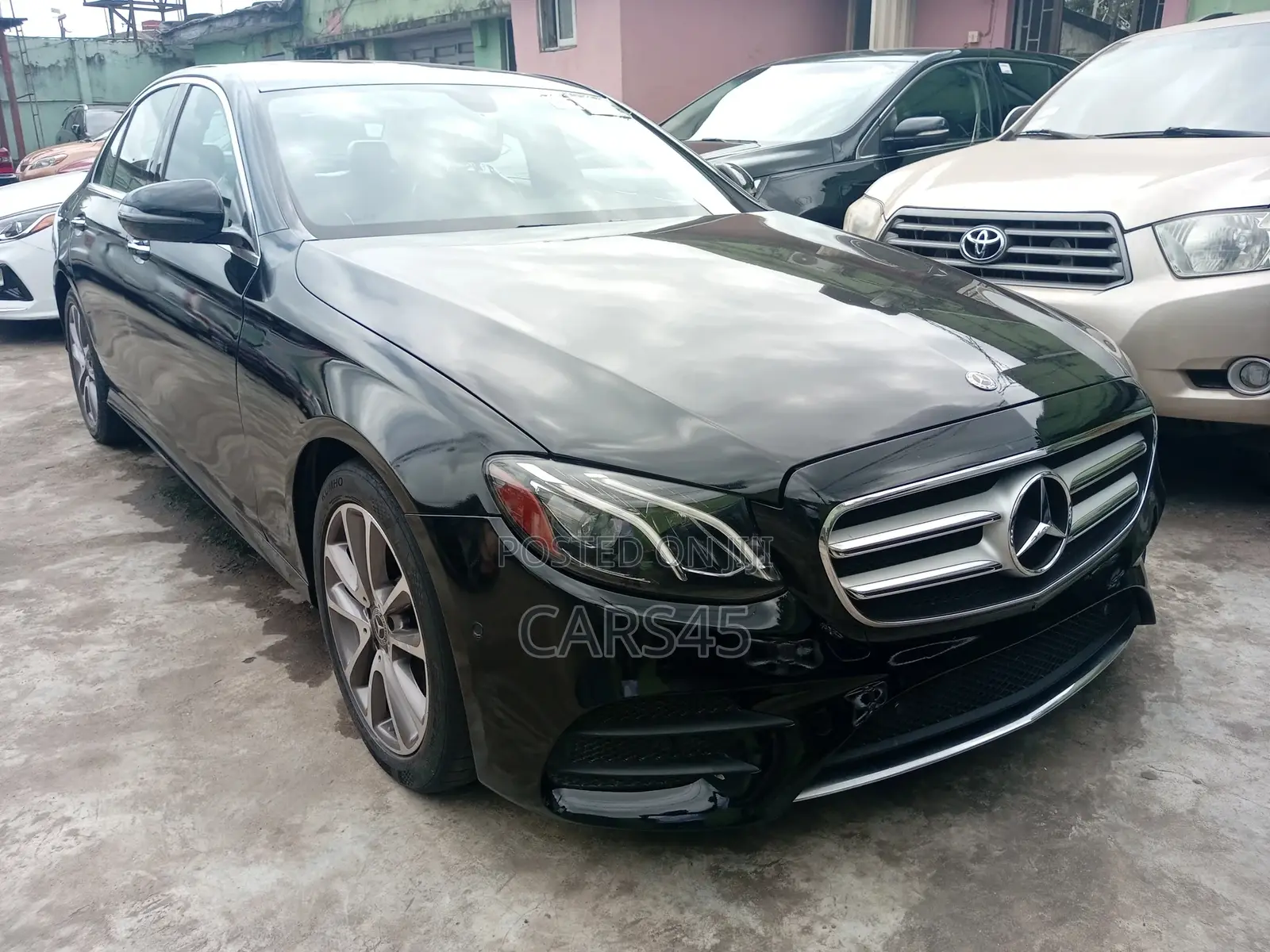 Mercedes-Benz E400 2018 Black